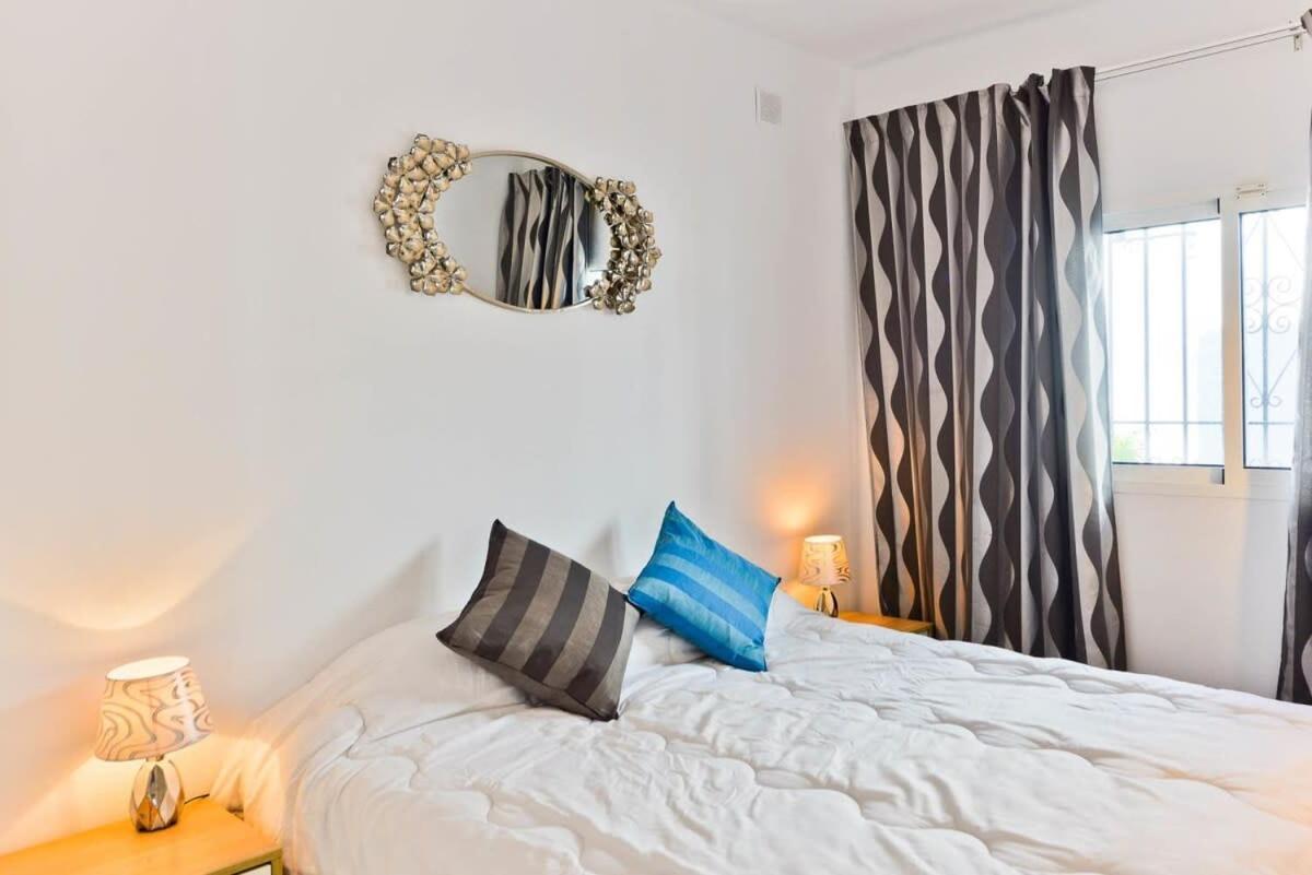Capistrano Pueblo Apartment Nerja Ngoại thất bức ảnh